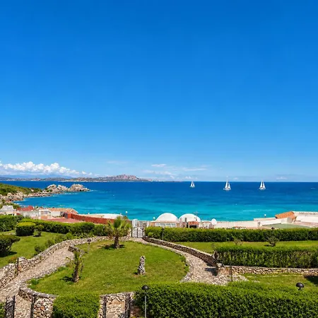 Sea View Three-bedroom House 50m From The * Baja Cerdeña