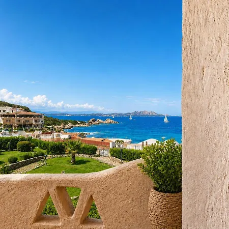 Sea View Three-bedroom House 50m From The Сasa de vacaciones *