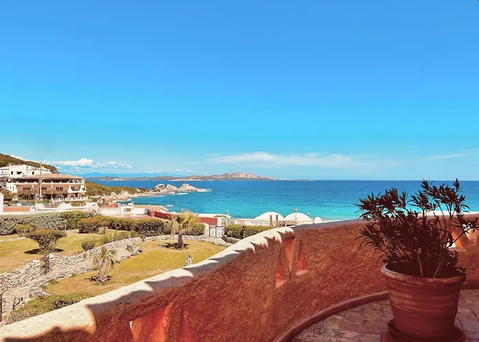 Дом отдыха Beach Home Baja Sardinia *