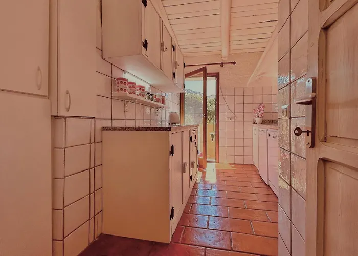 Дом отдыха Beach Home Baja Sardinia *